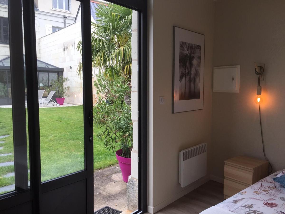 Chambre Dans Dependance Maison De Ville + Abri Velos Saumur Eksteriør billede